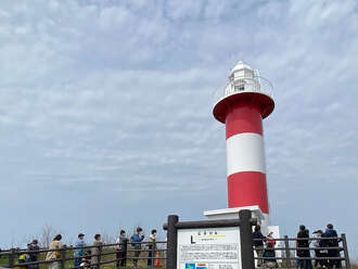 【北海道最古】石狩灯台に灯台お兄さんがやってきた「赤白つけようぜ」
